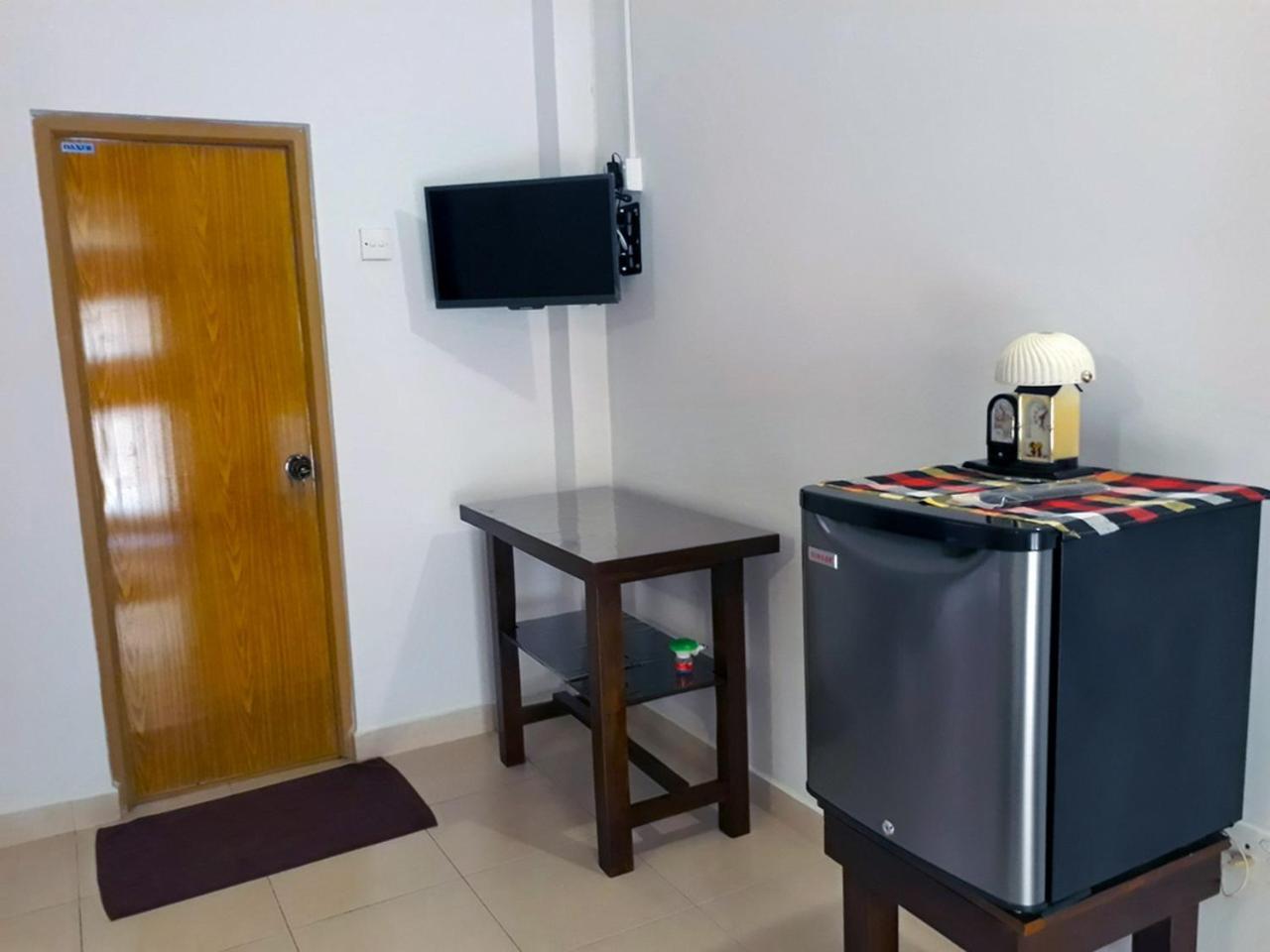 A And D Holiday Inn Anuradhapura Eksteriør billede