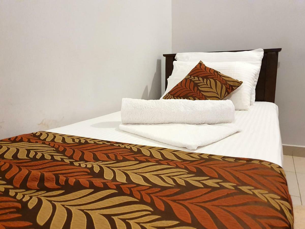 A And D Holiday Inn Anuradhapura Eksteriør billede